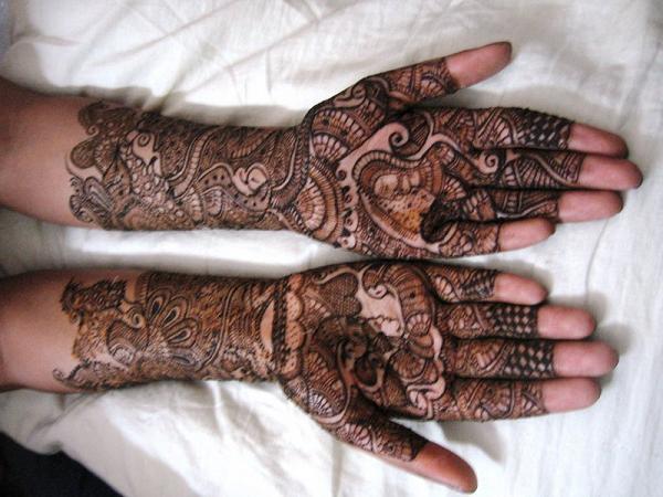 Latest-Wedding-Mehndi-Designs